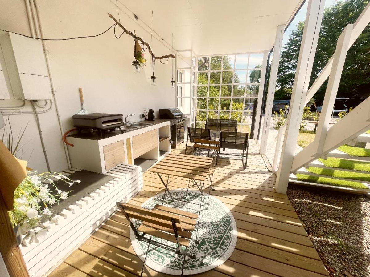 Sunny 1St Floor Apartment Тісвіллелейе Екстер'єр фото